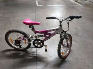Bicicleta infantil VIVID Sparkle rosa
