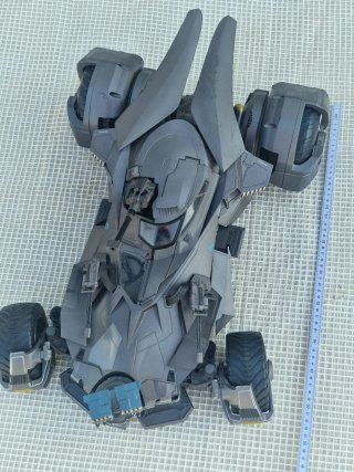 Batmobile Justice League 1/10