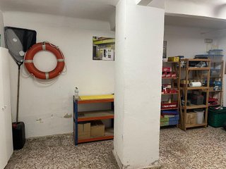 Local comercial en alquiler en Centro en Santa Pola