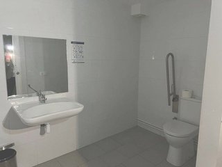 Local comercial en alquiler en Ciudad Jardín - Parque Roma en Zaragoza