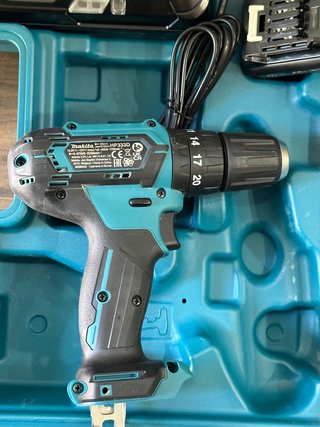 Makita HP333DSAX1 Taladro atornillador inalámbrico 12