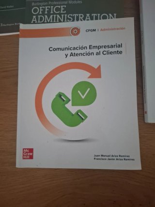 Libros Gestión Administrativa CFGM 1°