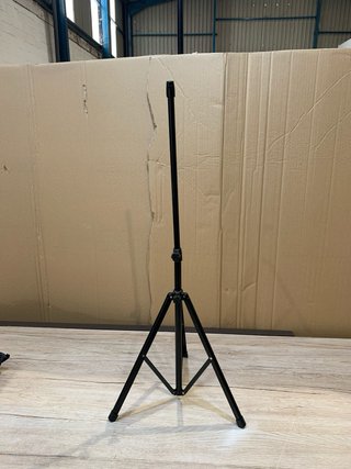 Atril Cahaya Music Stand