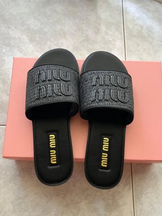 Chanclas Miu Miu nuove