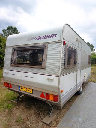 **Caravana Dethleffs RF5 Finca / Terreno /camping