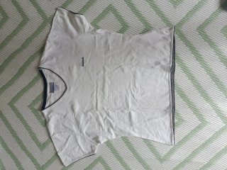 Vintage Reebok White V-Neck T-Shirt - Size L