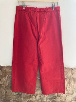 Pantalón culotte rojo Zara