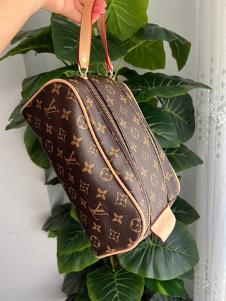 Neceser Louis Vuitton Marrón