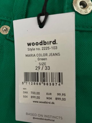 Pantalón vaquero verde