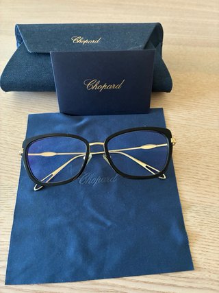 Gafas Chopard Negras y Doradas