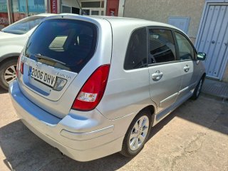 Suzuki Liana 2005