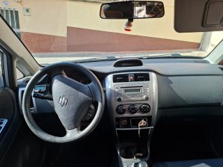 Suzuki Liana 2005