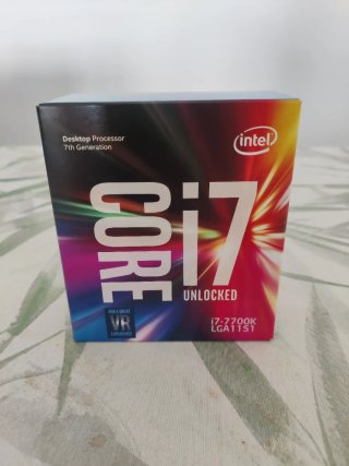SÓLO CAJAS (PC Gaming RTX 2080 Ti i7 32GB RAM)