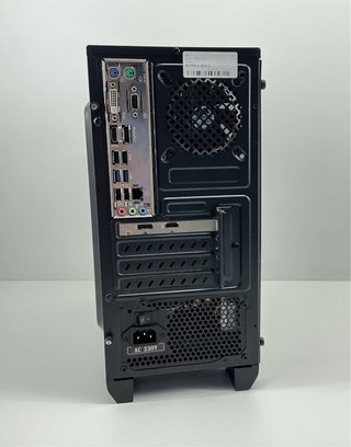 PC Aerocool i5 512GB SSD 16GB RAM