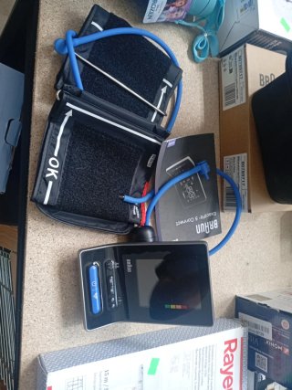 Braun ExactFit 5 Connect Tensiómetro