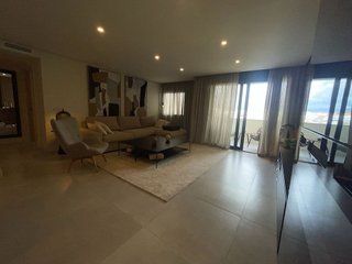 Piso en venta en Puerto - Plaza de Toros en Estepona