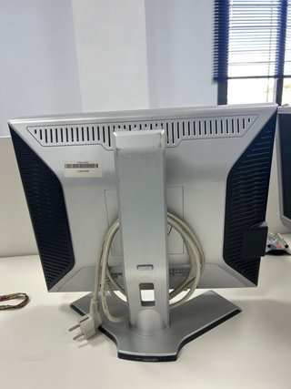 Pantalla Dell Plata Oficina