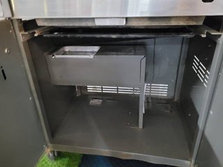 BARBACOA A GAS WEBER GENESIS