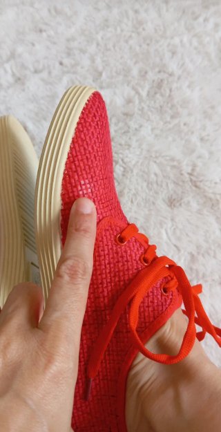Deportivas rojas vintage. Nuevas. Talla 39.