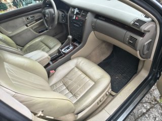 Audi A8 2000