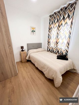 Piso en venta en Los Ángeles - Cruz de Caravaca en Almería