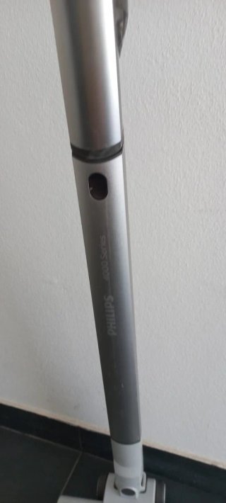Aspirador Vertical Philips 4000