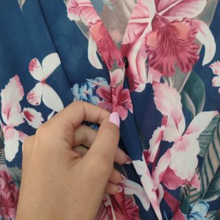 Mono corto floral azul invitada XS