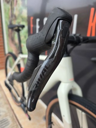 Trek Checkpoint SL6 Gravel Bike