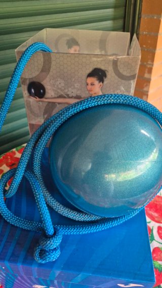 Pelota y Cuerda Gimnasia Rítmica Amaya