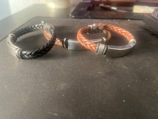 Pulseras Cuero Trenzado con Cierre Metálico
