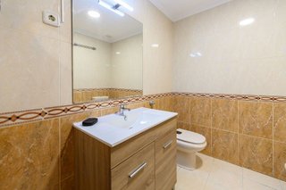 Piso en alquiler en Peñagrande en Madrid