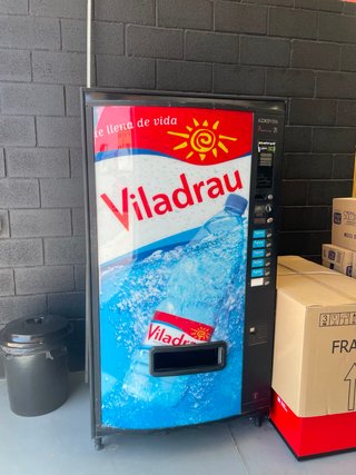 Máquina Expendedora Viladrau Refrigerada