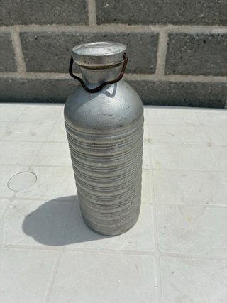Borraccia antica in alluminio