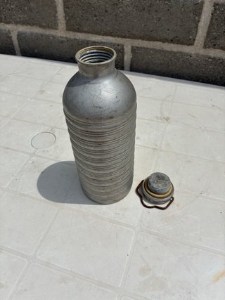 Borraccia antica in alluminio