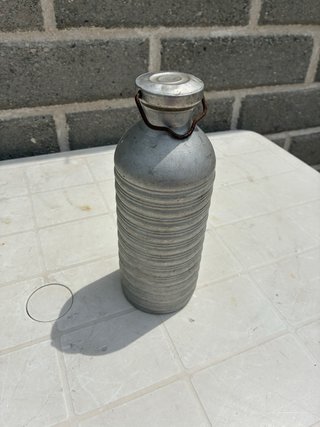 Borraccia antica in alluminio