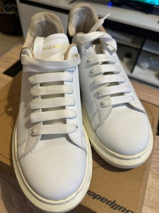 Sneakers Alexander McQueen Bianche