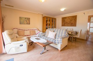 Piso con doble garage cerrado, terraza privada 60m