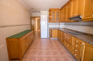 Piso con doble garage cerrado, terraza privada 60m
