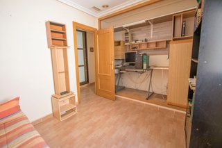 Piso con doble garage cerrado, terraza privada 60m