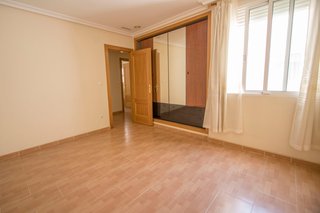 Piso con doble garage cerrado, terraza privada 60m