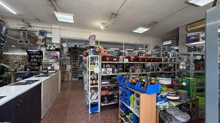 Local comercial en alquiler en La Teixonera en Barcelona