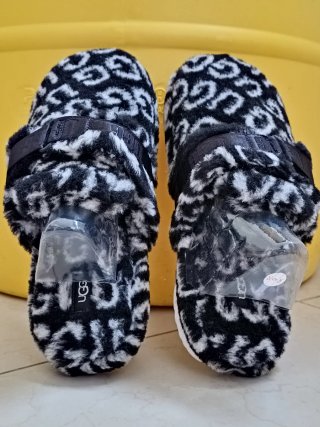 UGG Chanclas leopardo Sandals Slides Flip Flops 42