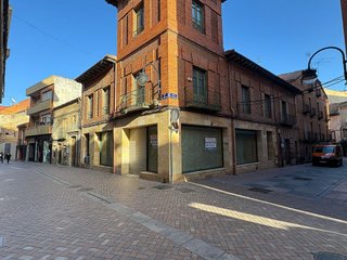 Local comercial en alquiler en Benavente