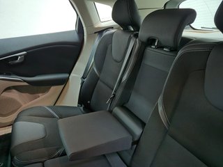 Volvo V40 2016