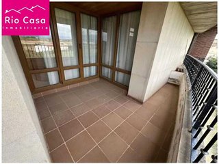Chalet en venta en Lardero