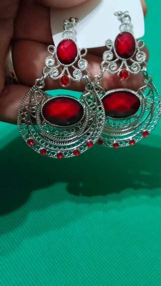 Pendientes Bohochic Piedras Rojas