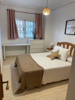 Piso en alquiler en Torrelamata - La Mata en Torrevieja