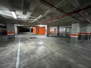 Garaje en alquiler en Altozano - Conde Lumiares en Alicante
