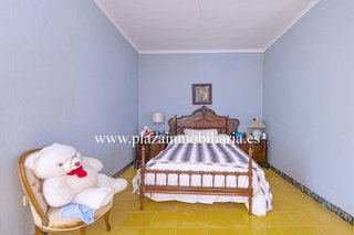 Chalet en venta en Lucena