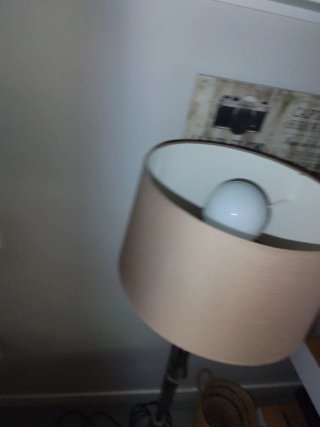 Lámpara de forja antigua